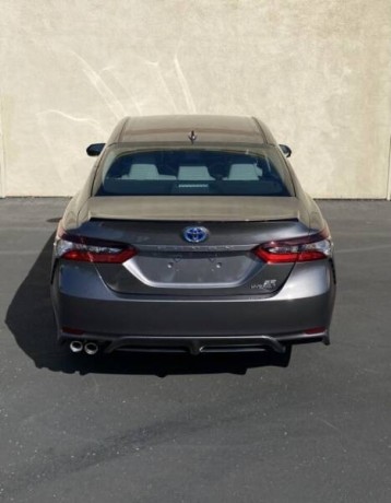 toyota-camry-2020-big-5