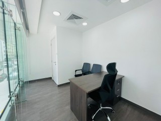 OFFICE RENTAL // NO MONTHLY BILLS