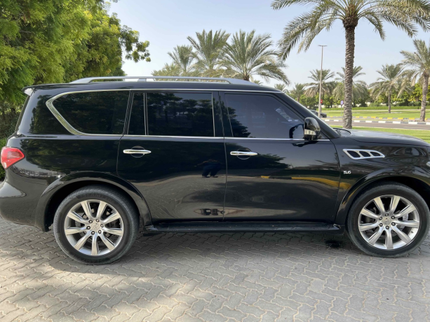 infiniti-qx80-big-2