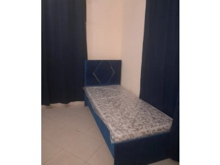 Single person bed