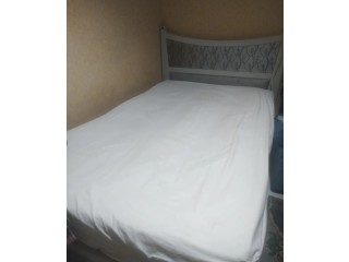 Single bed