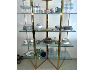 Glass shelf unit