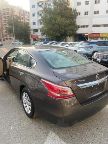 nissan-altima-2015-big-4