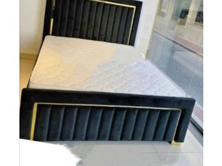 King size bed