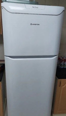 ariston-refrigerator-big-0