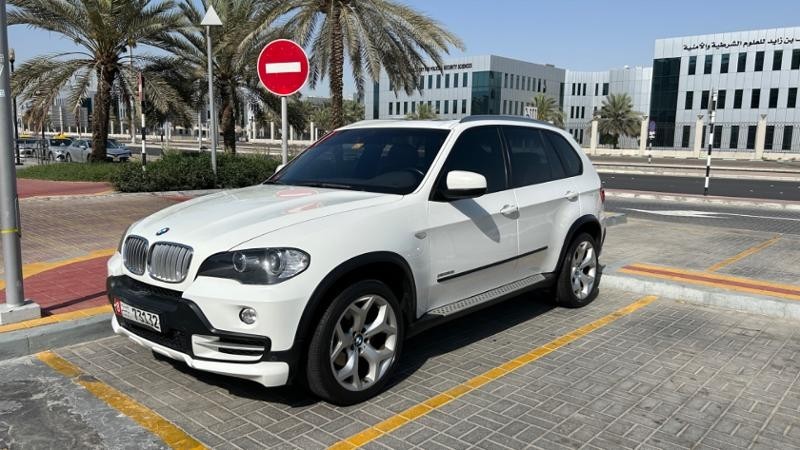 bmw-x5-2010-big-4