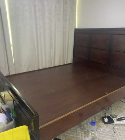 king-size-bed-frame-big-0