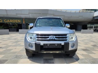 Mitsubishi Pajero 2009