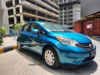 Nissan Versa 2015