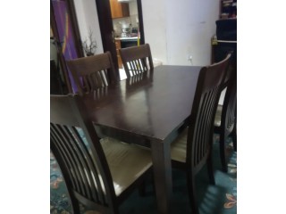 6 person dining table