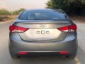 hyundai-elantra-2014-small-1