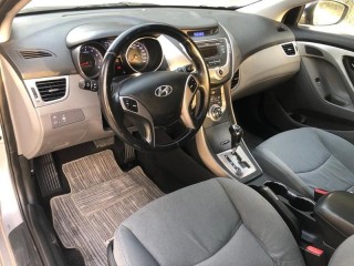 Hyundai Elantra 2014