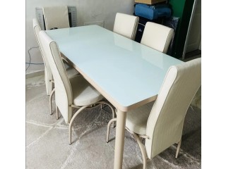 6 person dining table