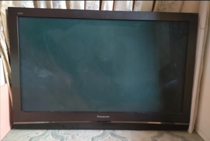 panasonic-42-inch-tv-big-0