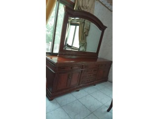 Wooden dressing table