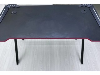 Gaming desk table