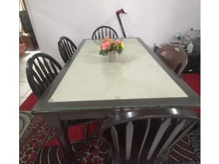 6 person dining table