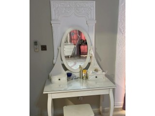 Wooden dressing table