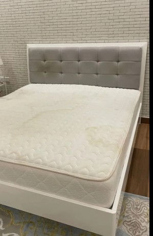 bed-for-sale-big-0