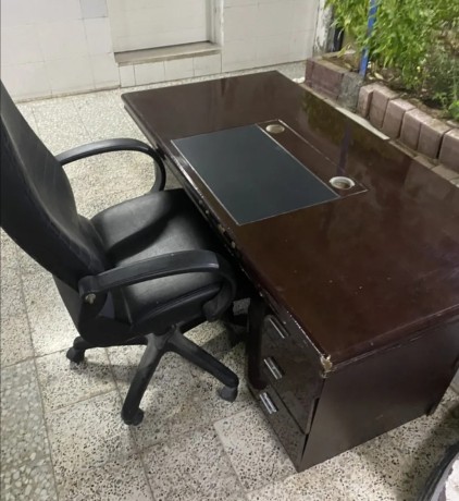 office-chair-table-big-0