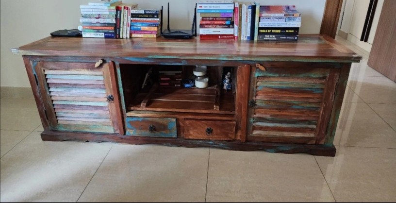 wooden-tv-table-big-0