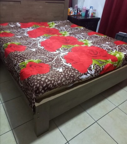 bed-for-sale-big-0