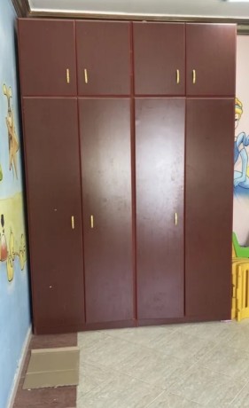 wooden-wardrobe-big-0