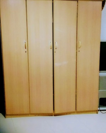 wooden-wardrobe-big-0