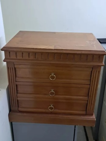 wooden-cabinet-big-0