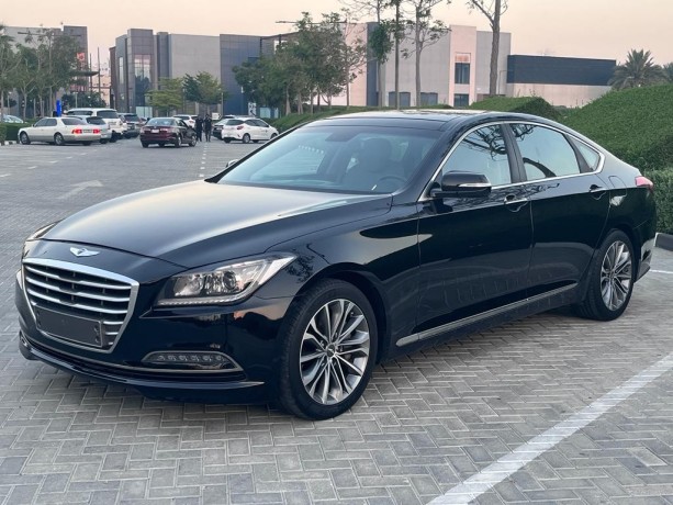 hyundai-genesis-2016-big-5