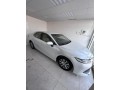 toyota-camry-2020-small-3