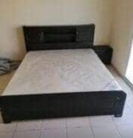 king-size-bed-big-0