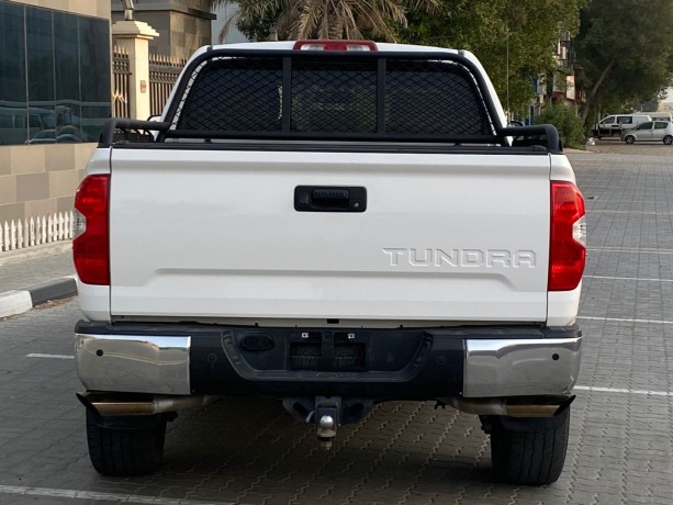 toyota-tundra-2016-big-3