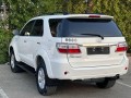 toyota-fortuner-2011-small-2