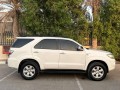 toyota-fortuner-2011-small-1