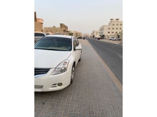 Nissan Altima 2012