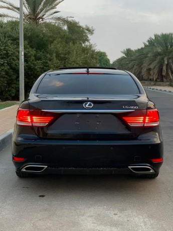 lexus-ls460-f-2014-big-5