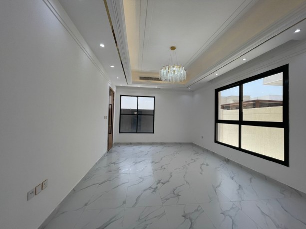 villa-for-sale-in-ajman-5-bedroom-majleshall-cash-or-by-bank-big-4