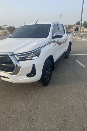 toyota-hilux-2022-big-3