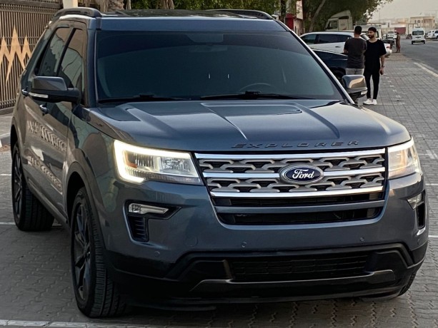 ford-explorer-2018-big-3