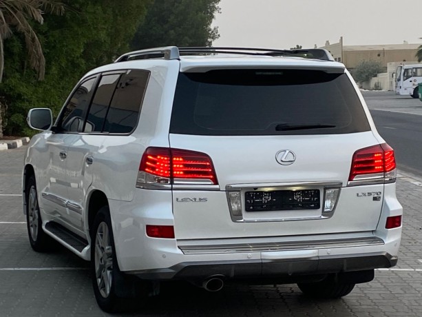 lexus-lx-570-2014-big-8