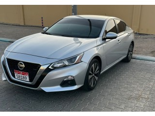 Nissan Altima 2020