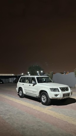 nissan-patrol-2002-big-4