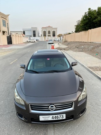 nissan-maxima-2012-big-4