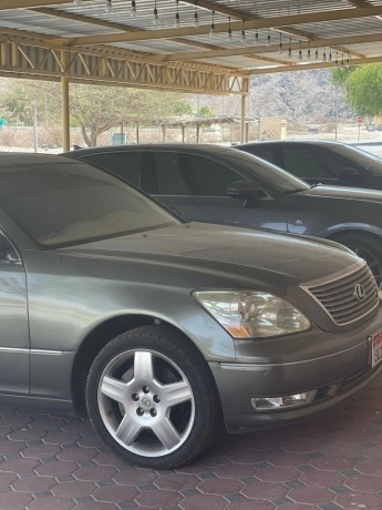 lexus-ls430-2005-big-0