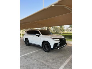 Lexus LX600 2023