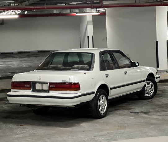 toyota-cressida-1994-big-0