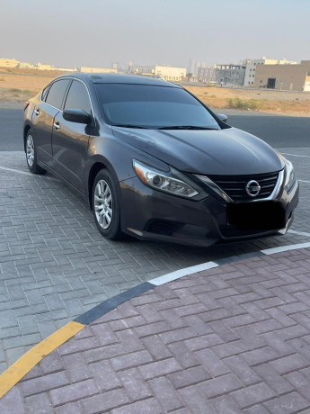 nissan-altima-2017-big-3