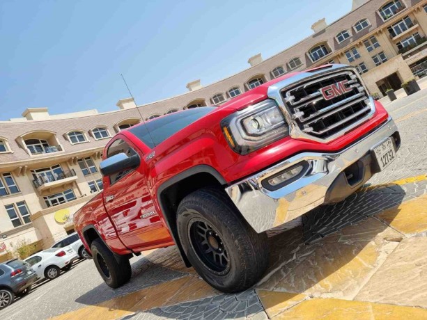 gmc-sierra-2017-big-2