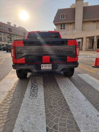 ford-raptor-f150-2018-big-1